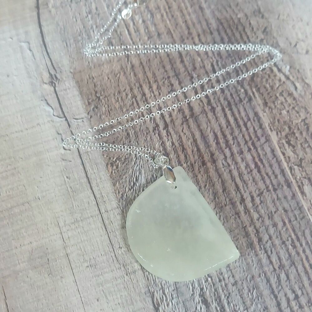 Mexican Onyx Worry Stone Necklace Natural Stone Pendant - Picture 1 of 3